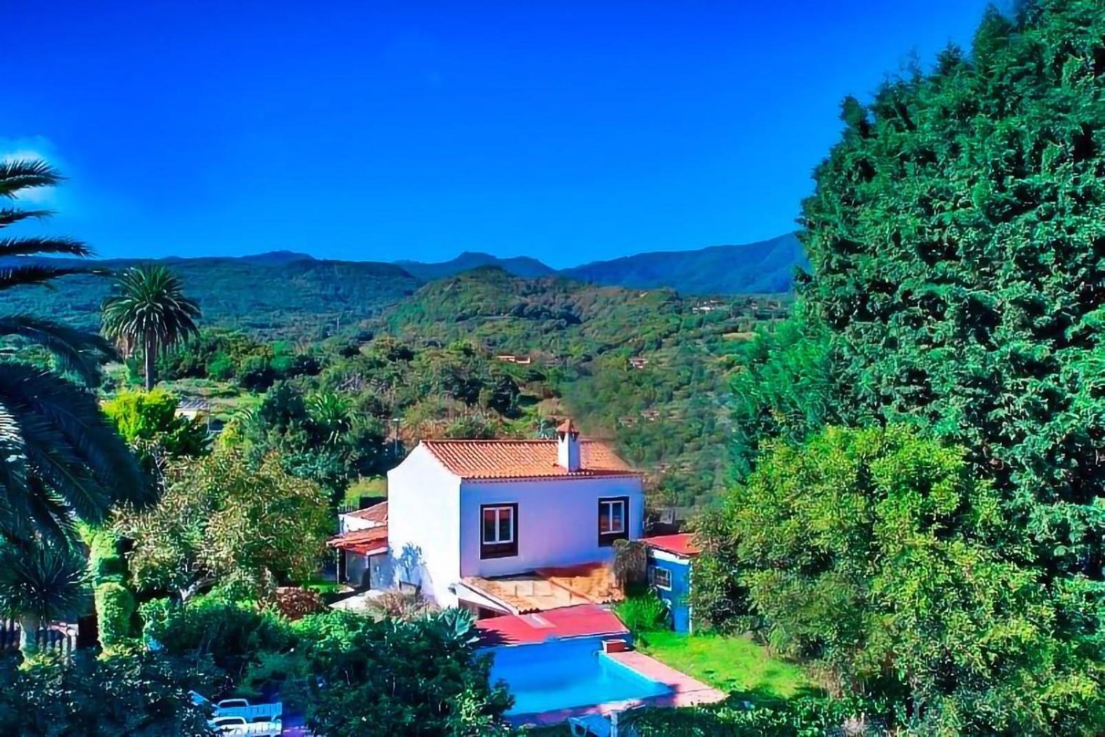 El Nogal Casa Rural Con Piscina Y Jardines *